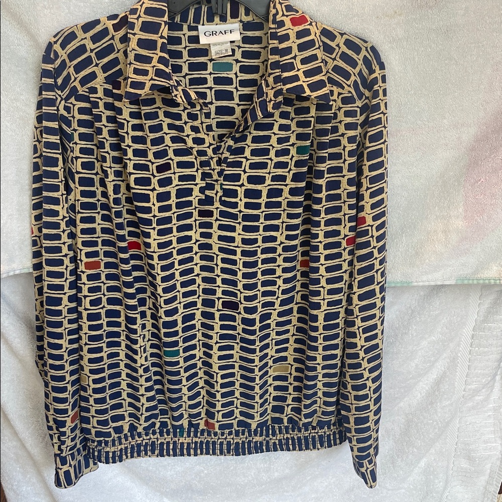 Graff Women's Geometric Print Blouse - Blue and Cream